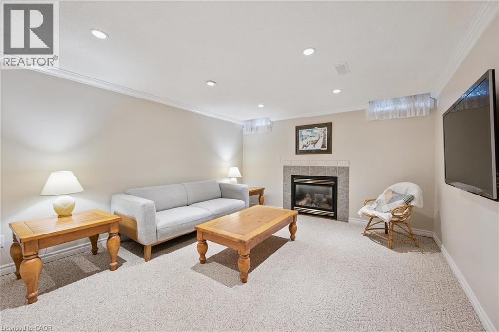 2 Keewatin Avenue, Kitchener, Ontario  N2B 3L5 - Photo 24 - 40852934