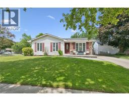 2 KEEWATIN Avenue, Kitchener, Ontario