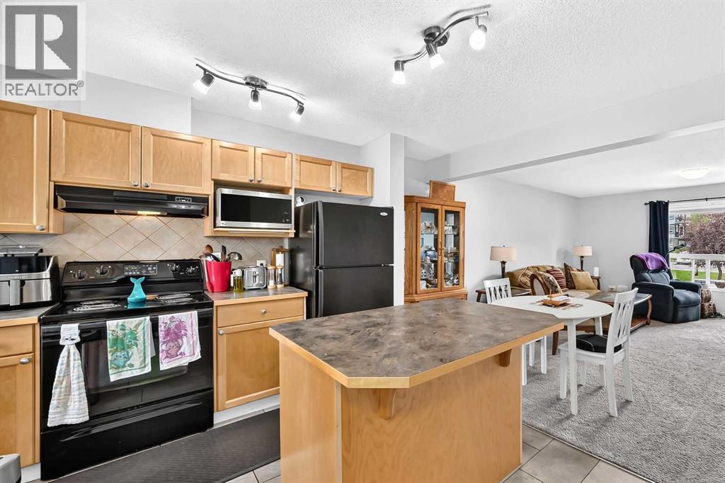 802, 140 Sagewood Boulevard SW, Airdrie, Alberta  T4B 3H5 - Photo 12 - A2335244