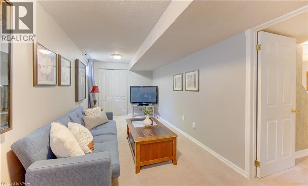 23 Trelawney Street, Kitchener, Ontario N2N 3A8 - Photo 37 - 40856193