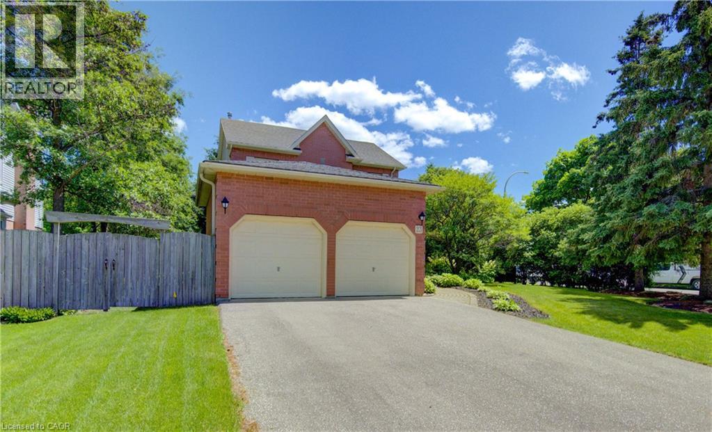 23 Trelawney Street, Kitchener, Ontario N2N 3A8 - Photo 5 - 40856193