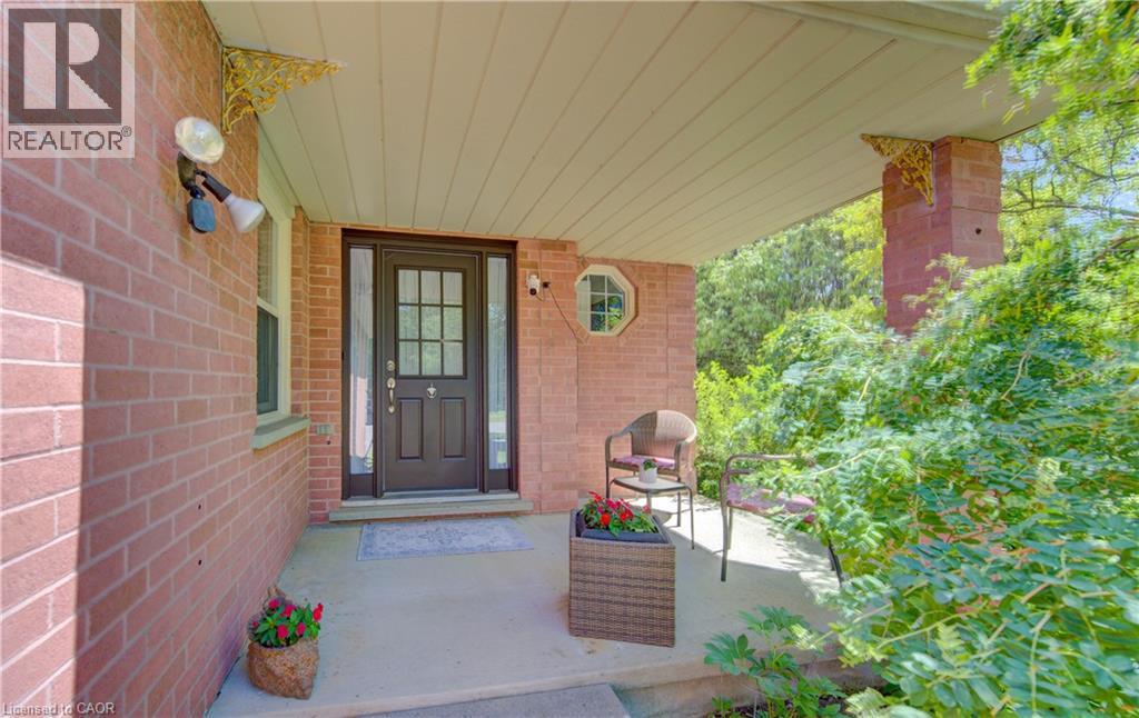 23 Trelawney Street, Kitchener, Ontario N2N 3A8 - Photo 4 - 40856193