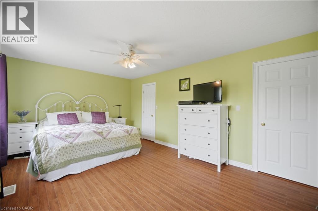 40 Sunnycroft Court, Hamilton, Ontario  L8B 0L3 - Photo 22 - 40856290