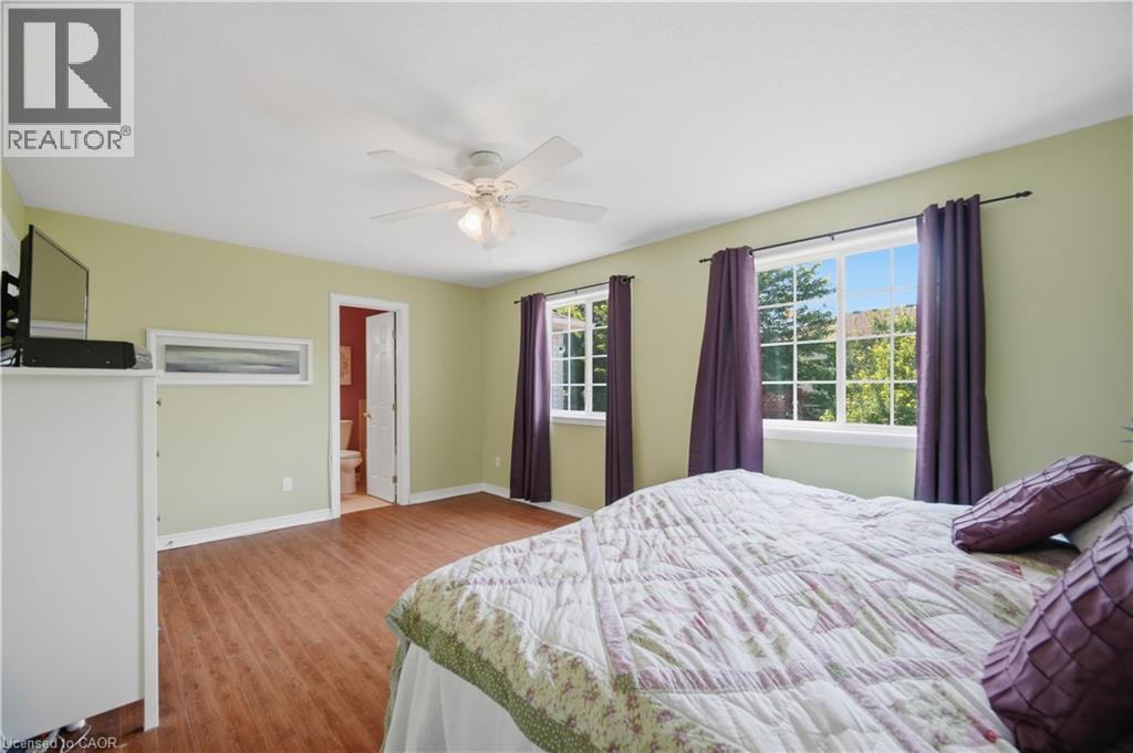 40 Sunnycroft Court, Hamilton, Ontario  L8B 0L3 - Photo 23 - 40856290