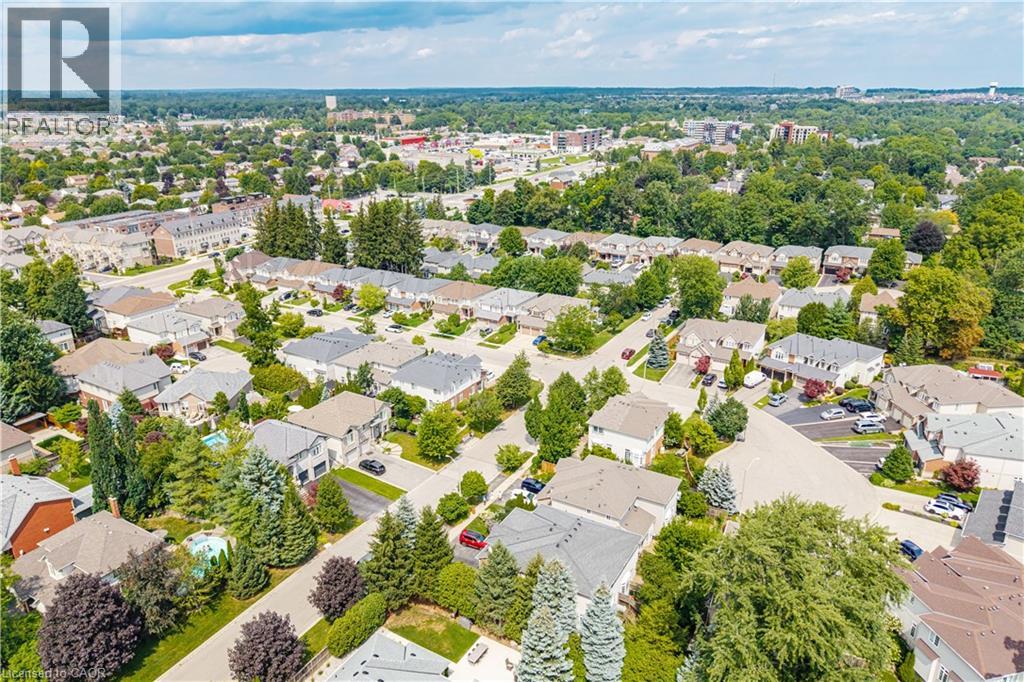 40 Sunnycroft Court, Hamilton, Ontario  L8B 0L3 - Photo 45 - 40856290
