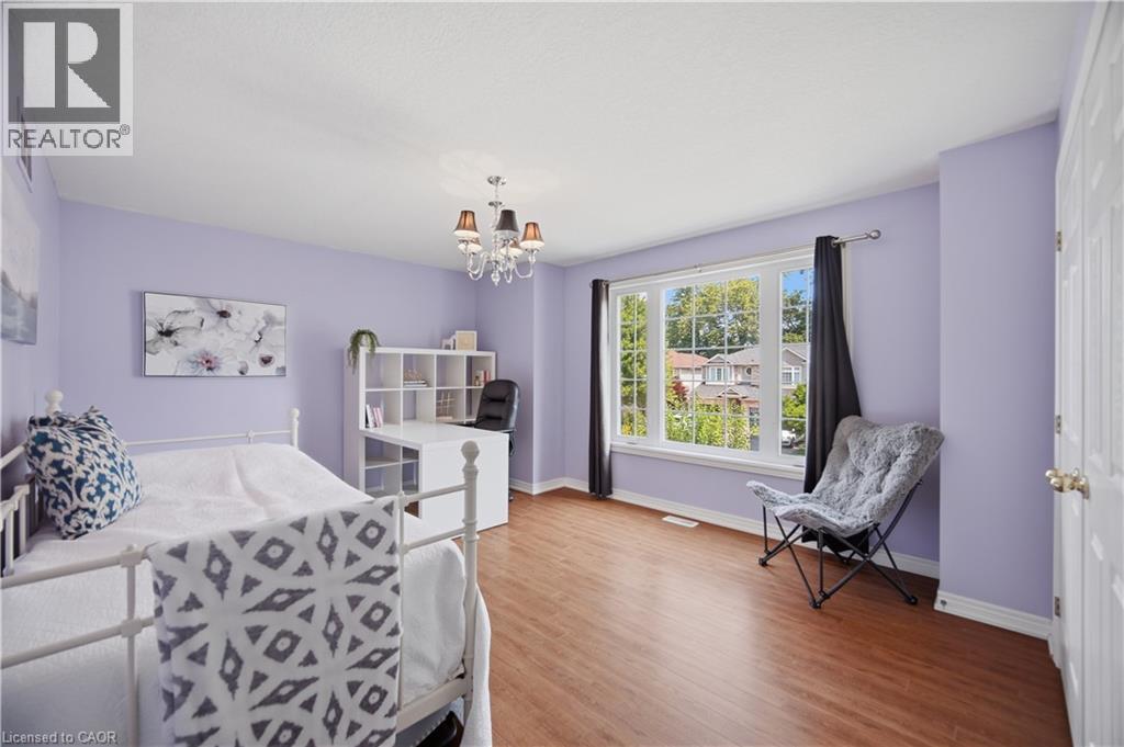 40 Sunnycroft Court, Hamilton, Ontario  L8B 0L3 - Photo 25 - 40856290