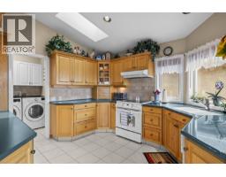 3388 Ridge Boulevard, West Kelowna, British Columbia  V4Y 2V6 - Photo 18 - 10396993
