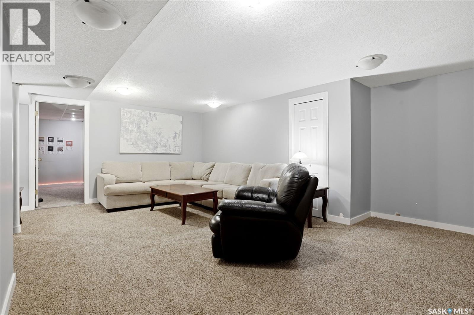 2705 Grant Road, Regina, Saskatchewan  S4S 5G1 - Photo 29 - SK045801