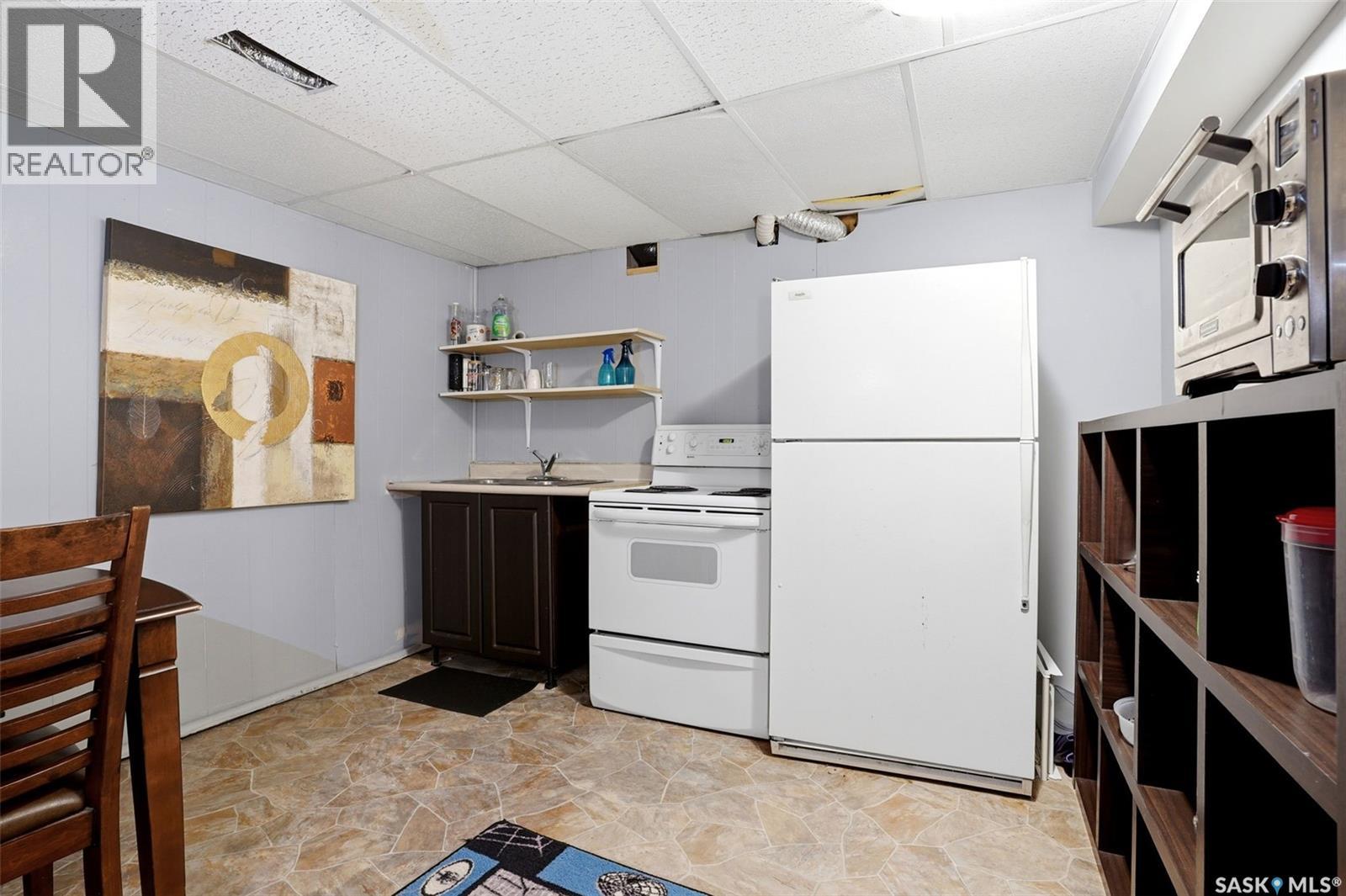 2705 Grant Road, Regina, Saskatchewan  S4S 5G1 - Photo 32 - SK045801