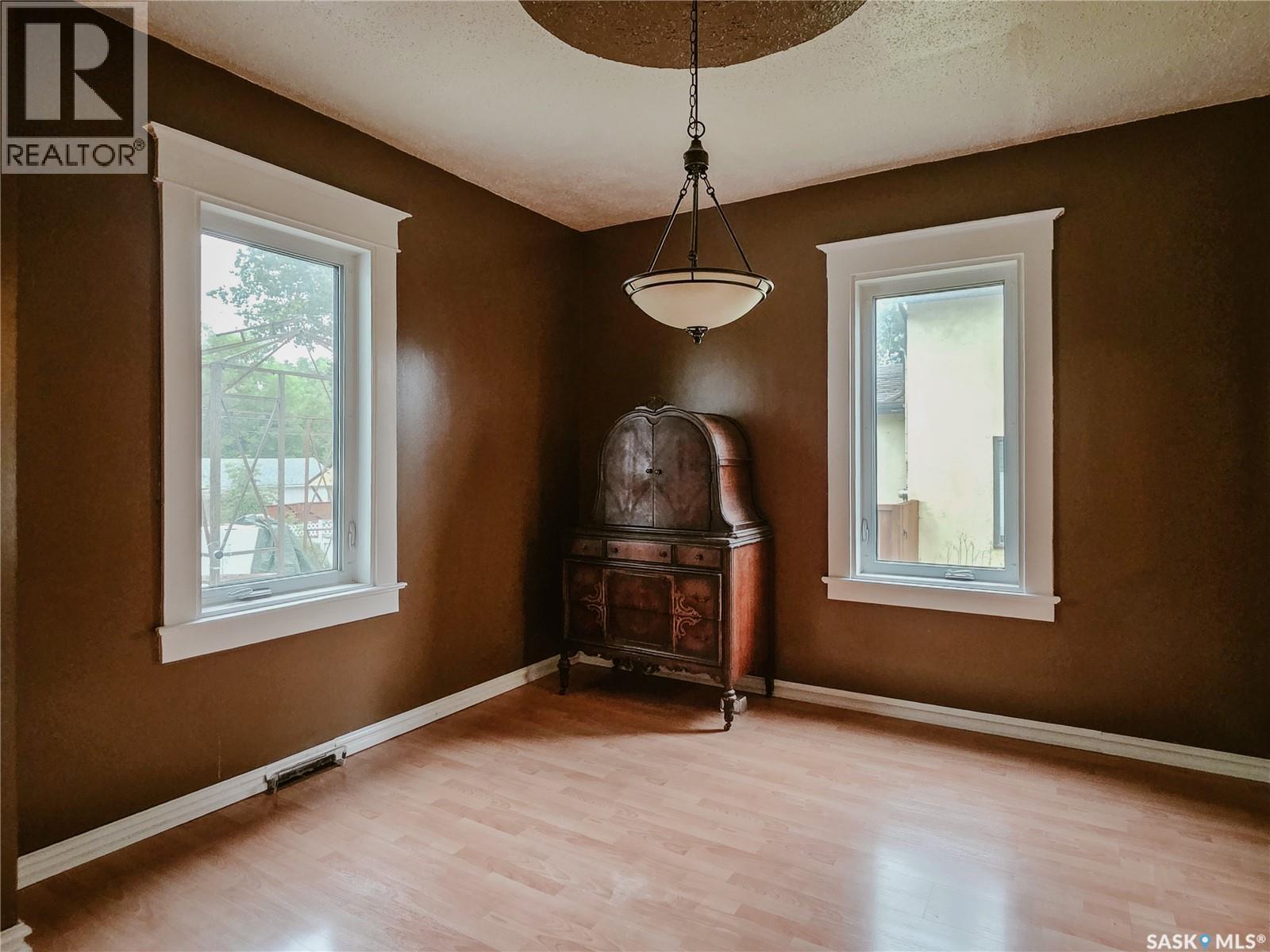 269 6th Avenue E, Melville, Saskatchewan  S0A 2P0 - Photo 17 - SK045794