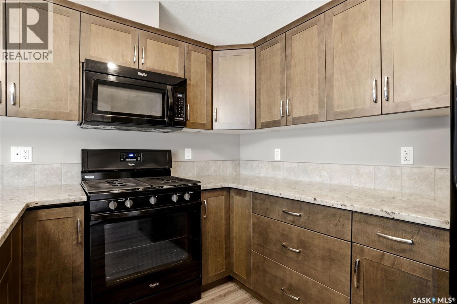 702 2 Savanna Crescent, Pilot Butte, Saskatchewan  S0G 3Z0 - Photo 13 - SK045793