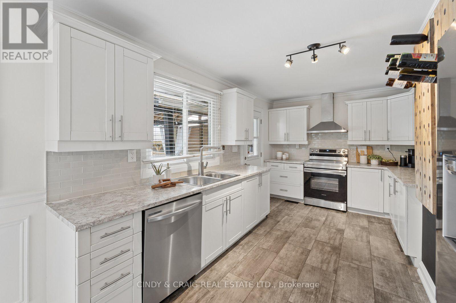 1707 Highway 2 Road, Clarington, Ontario  L1E 0A3 - Photo 4 - E13665990