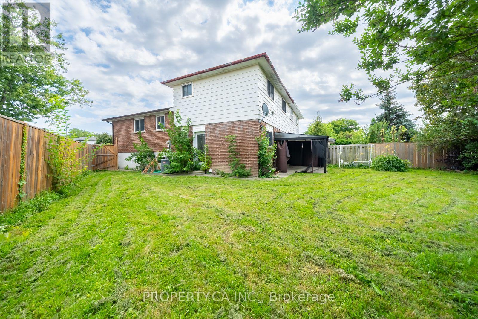 682 Eaglemount Crescent, Mississauga, Ontario  L5C 1N9 - Photo 7 - W13596982
