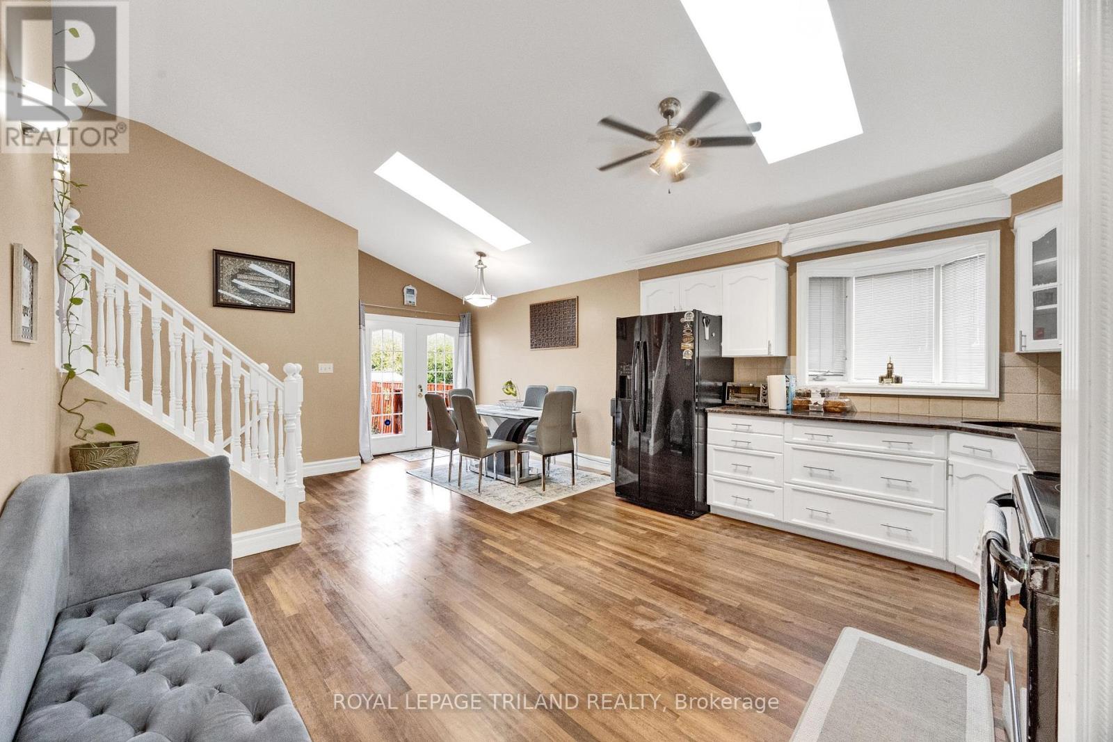 78 Loggers Grove, London East, Ontario  N5W 6G5 - Photo 11 - X13683250