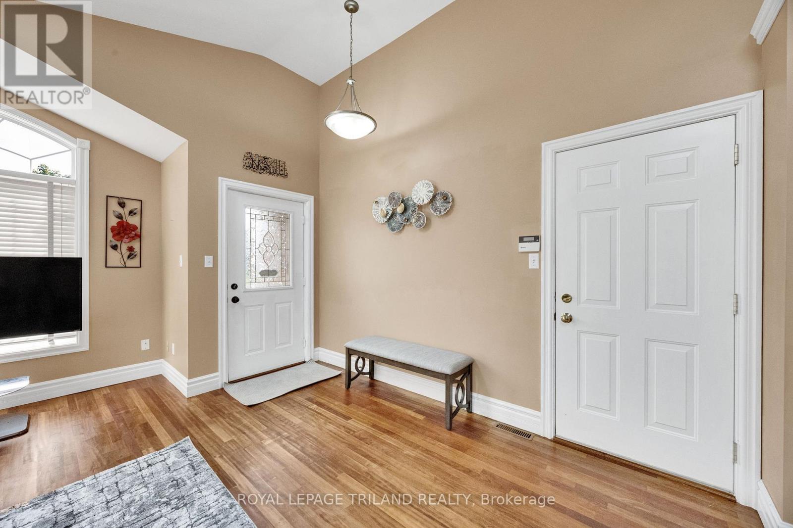 78 Loggers Grove, London East, Ontario  N5W 6G5 - Photo 4 - X13683250