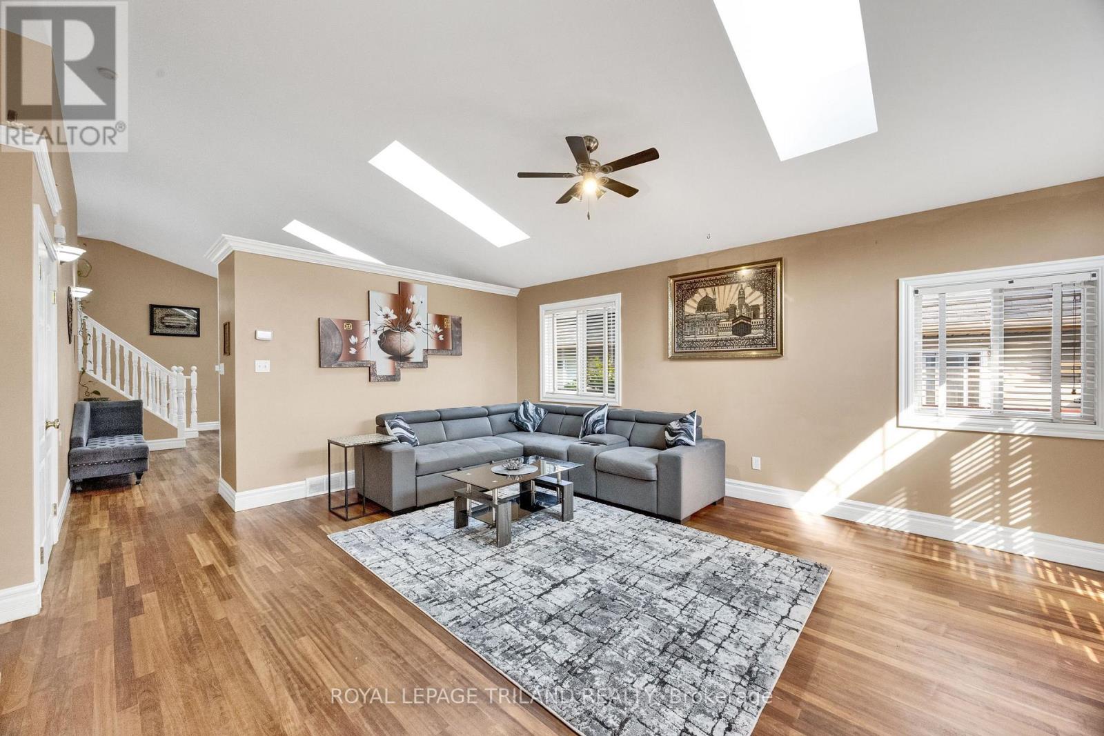 78 Loggers Grove, London East, Ontario  N5W 6G5 - Photo 6 - X13683250