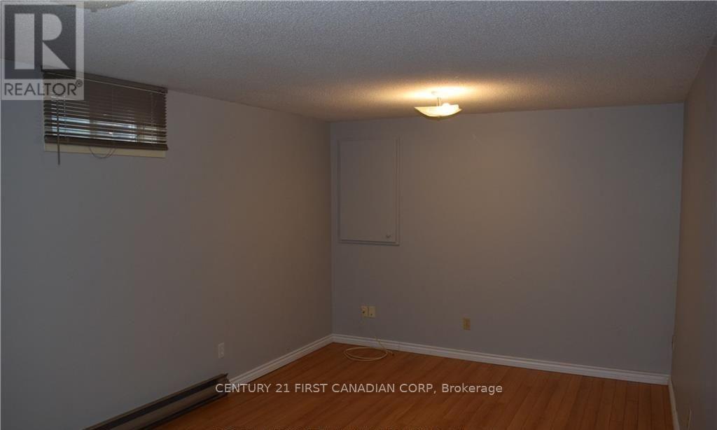 11 - 1855 Aldersbrook Road, London North, Ontario  N6G 4R7 - Photo 14 - X13683352