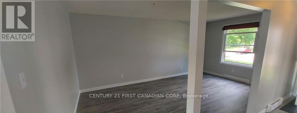 11 - 1855 Aldersbrook Road, London North, Ontario  N6G 4R7 - Photo 6 - X13683352