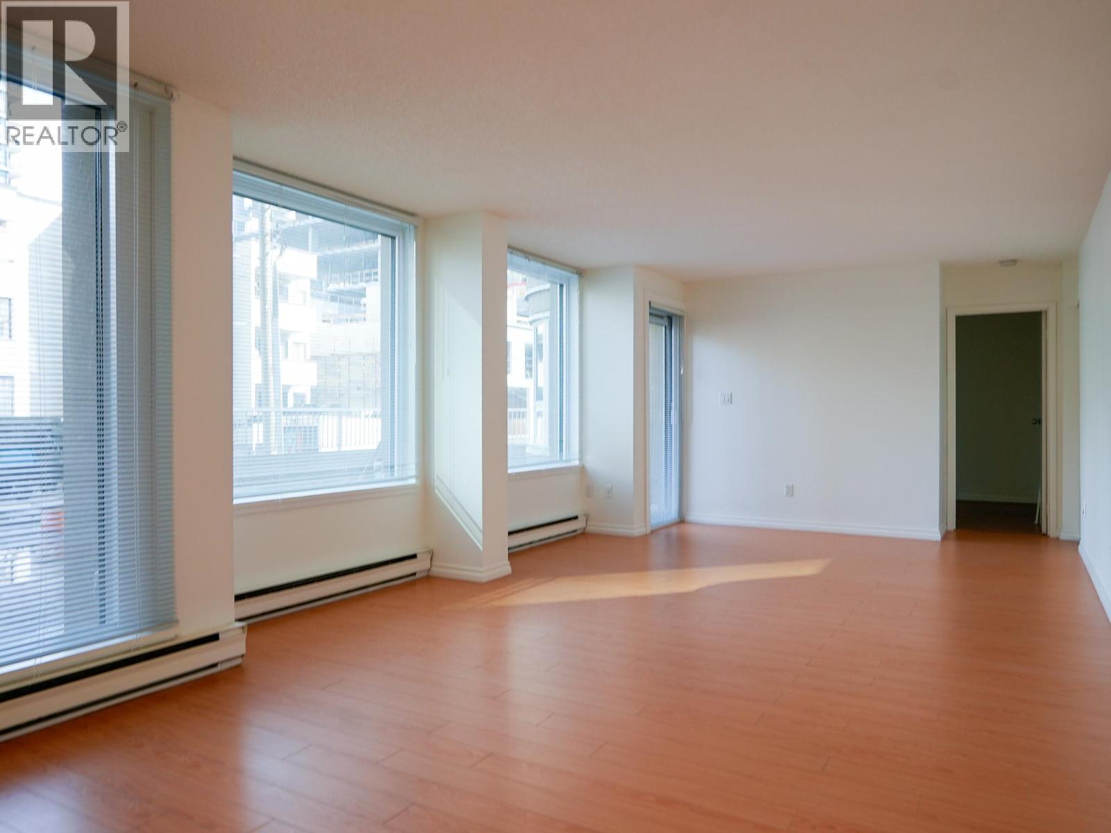 101 1845 Robson Street, Vancouver, British Columbia V6G 1E4 - Photo 6 - R3107359