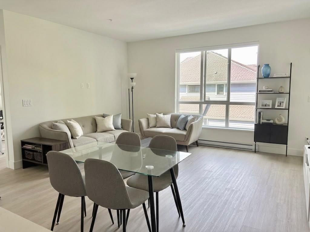 207 3528 146a Street, Surrey, British Columbia  V4P 0H4 - Photo 5 - R3155635