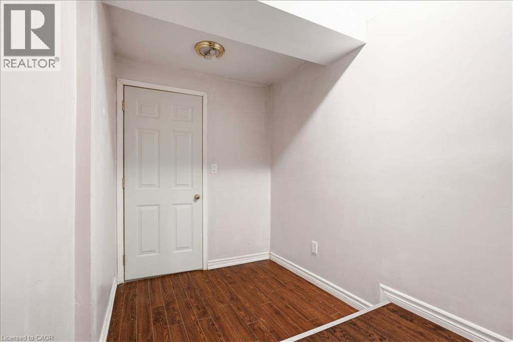 15 Roehampton Crescent, Guelph, Ontario N1L 1M8 - Photo 22 - 40850423