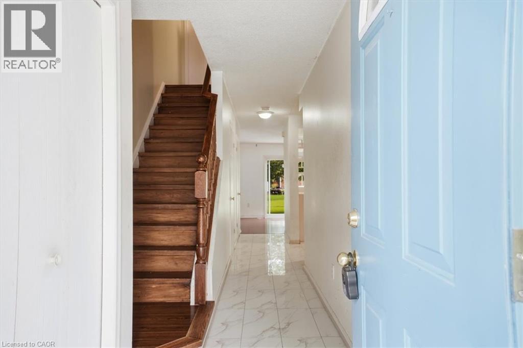 15 Roehampton Crescent, Guelph, Ontario N1L 1M8 - Photo 7 - 40850423