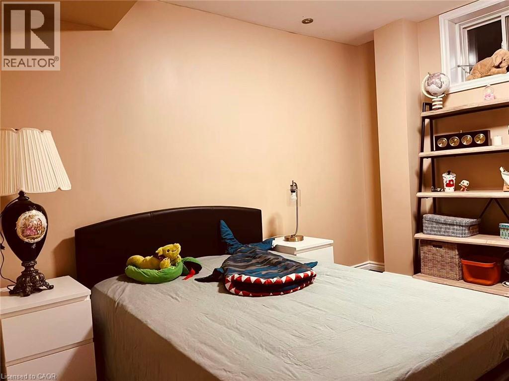 88 Lowinger Avenue Unit# Basement, Ancaster, Ontario  L9K 1P9 - Photo 5 - 40850807