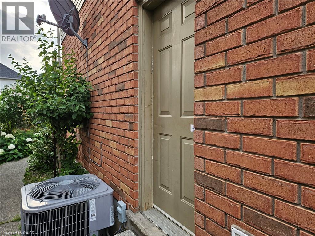 88 Lowinger Avenue Unit# Basement, Ancaster, Ontario  L9K 1P9 - Photo 2 - 40850807