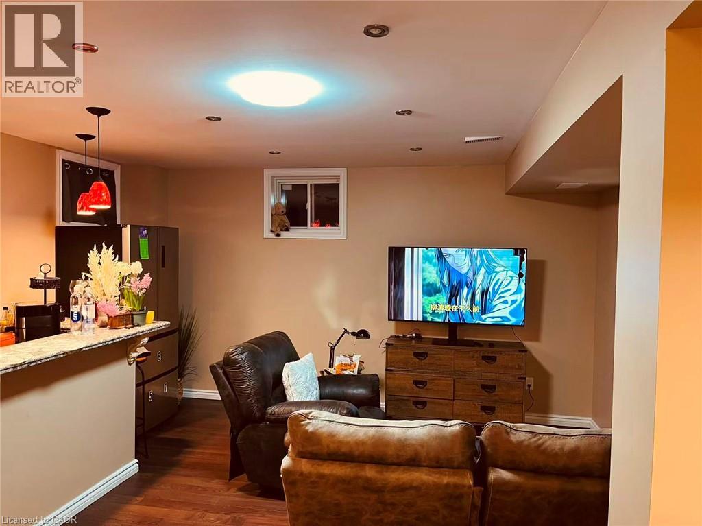 88 Lowinger Avenue Unit# Basement, Ancaster, Ontario  L9K 1P9 - Photo 10 - 40850807