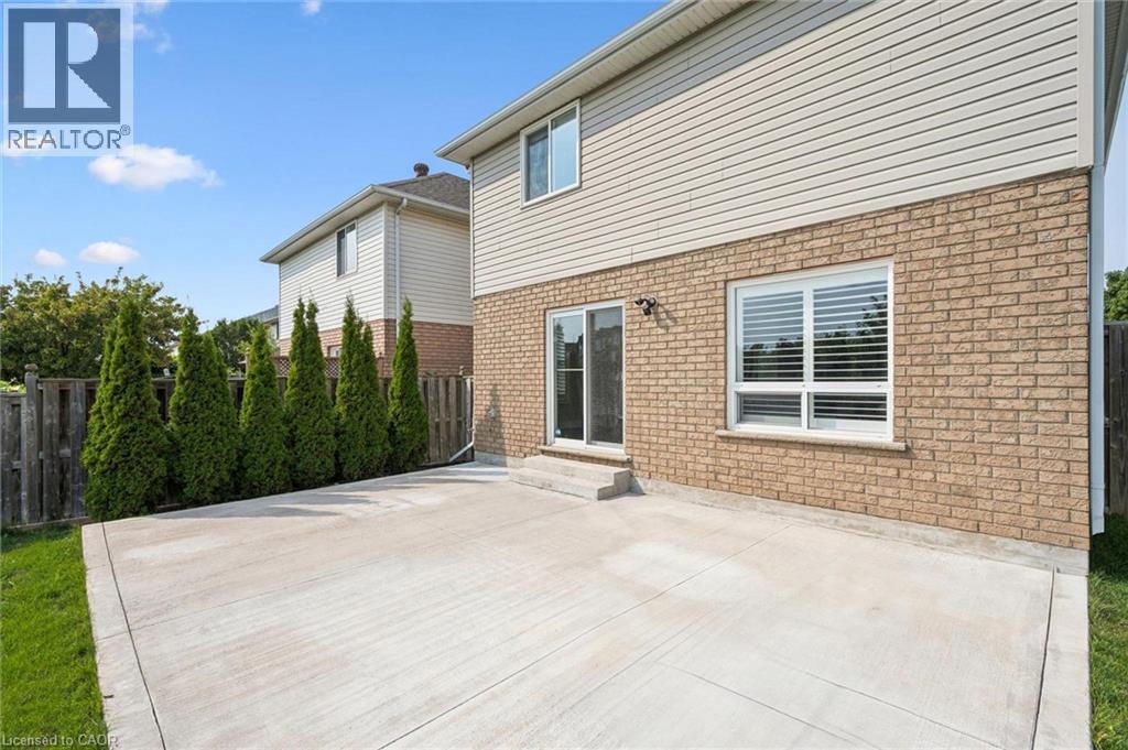 75 Teal Drive, Guelph, Ontario  N1C 1G4 - Photo 28 - 40854407