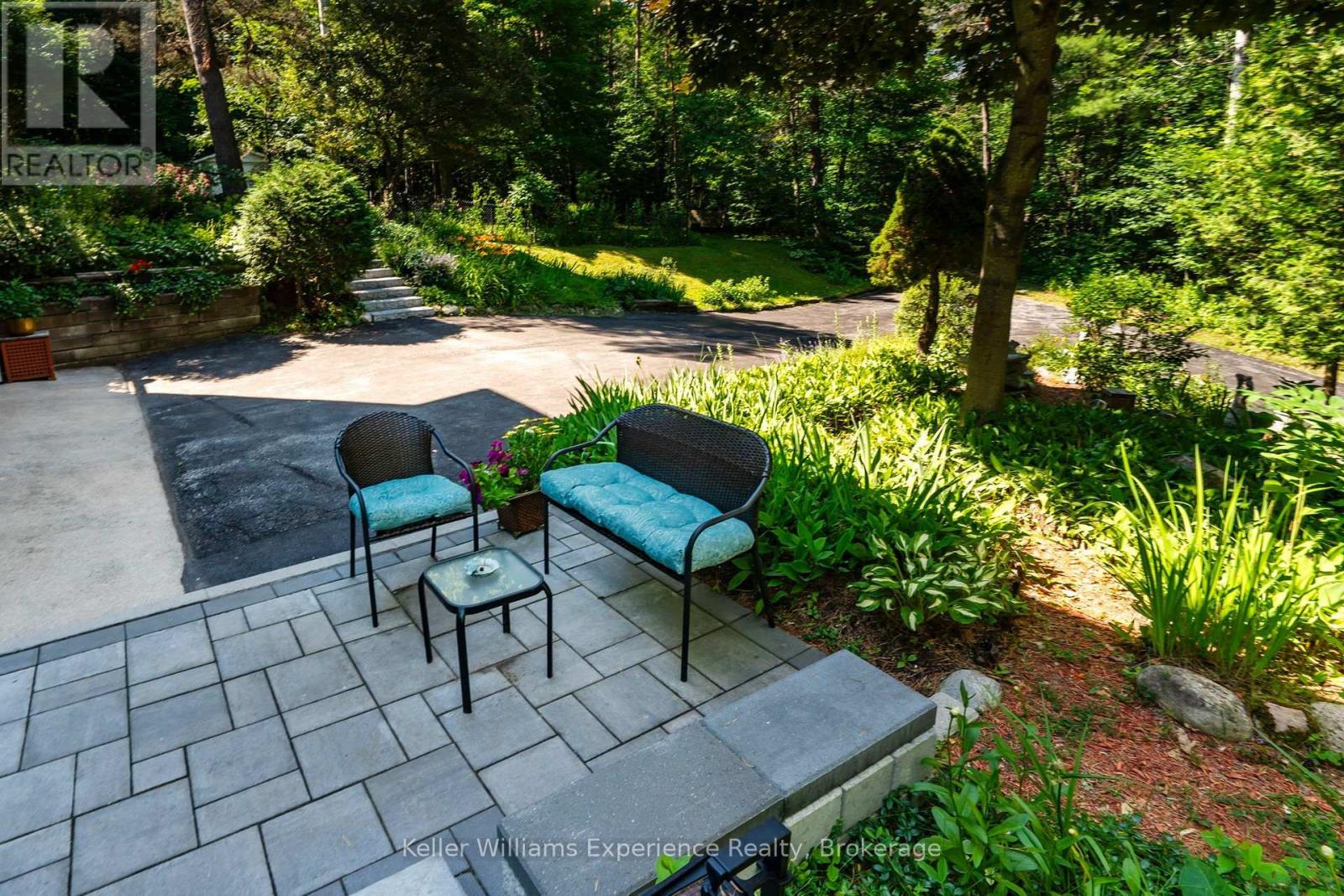 122 Poyntz Street, Penetanguishene, Ontario  L9M 1P4 - Photo 43 - S13562650
