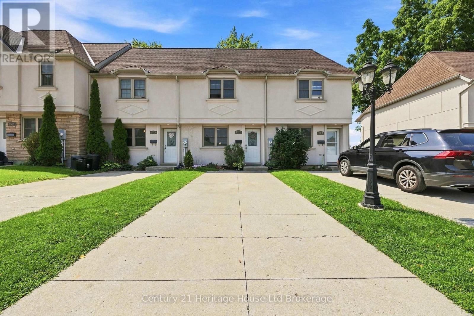 7 - 43 BLANDFORD STREET, Woodstock, Ontario