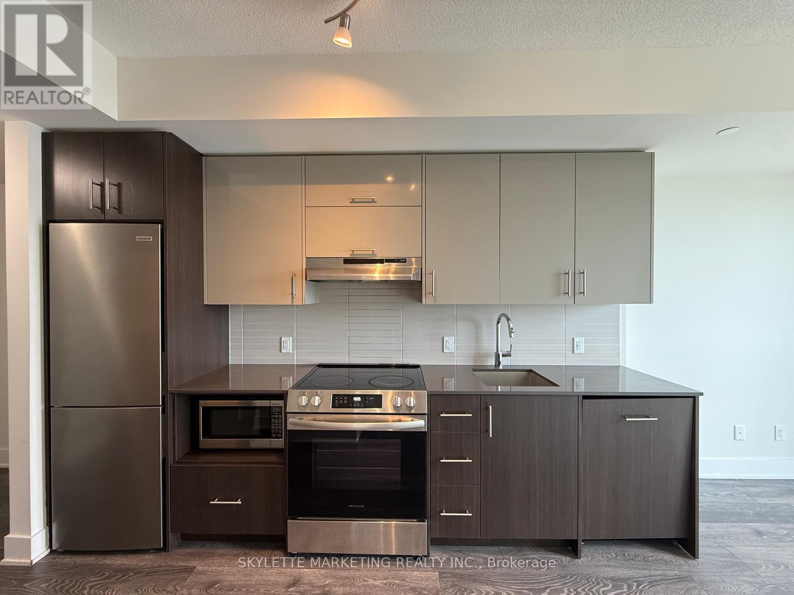 1702 - 188 Fairview Mall Drive, Toronto, Ontario  M2J 0H7 - Photo 4 - C13464320