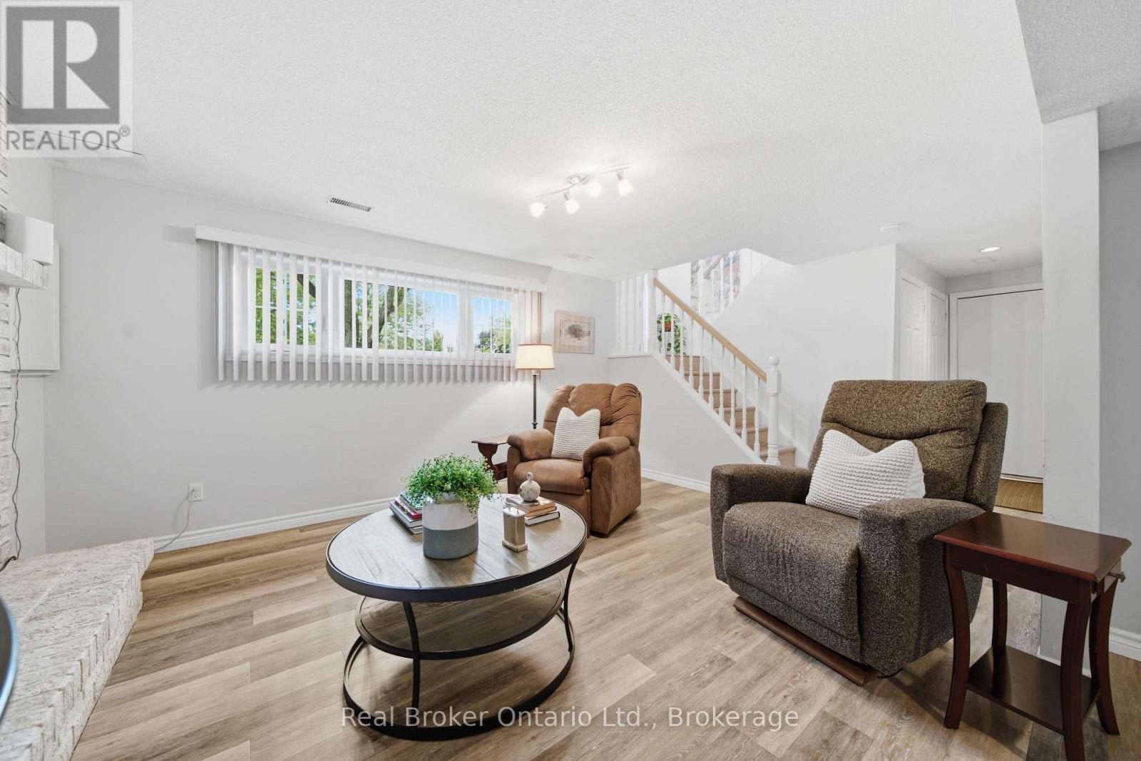 39 Wagoners Trail, Guelph (Kortright Hills), Ontario  N1G 3M9 - Photo 30 - X13683264