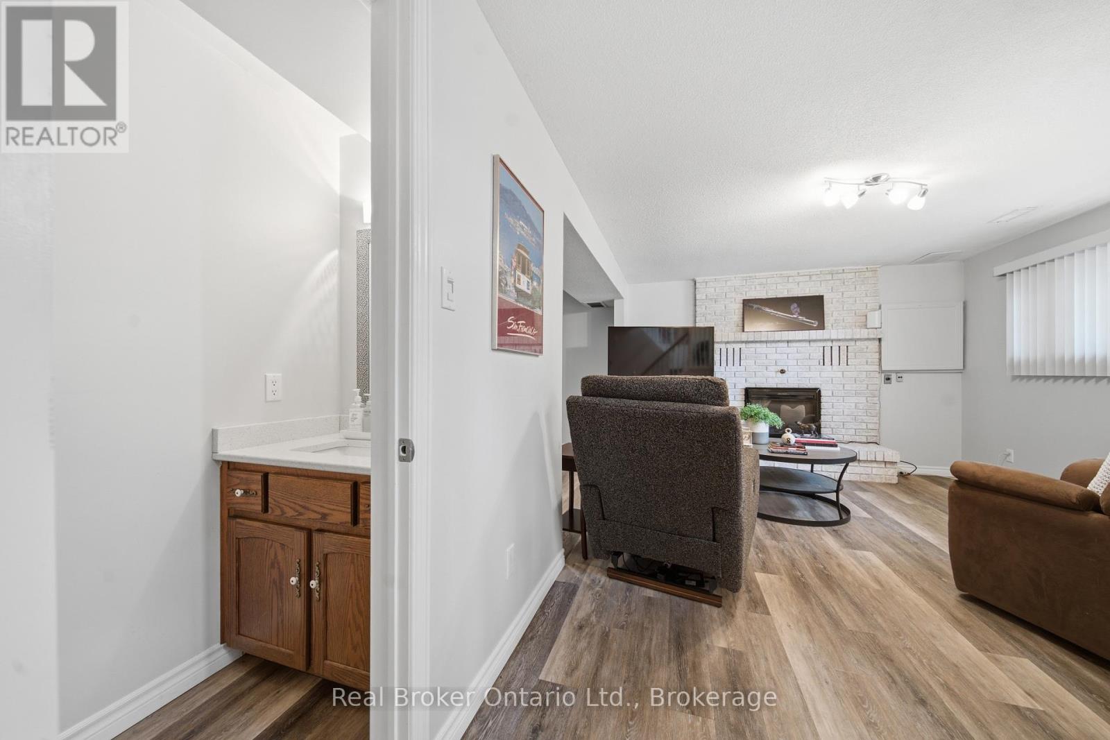 39 Wagoners Trail, Guelph (Kortright Hills), Ontario  N1G 3M9 - Photo 32 - X13683264