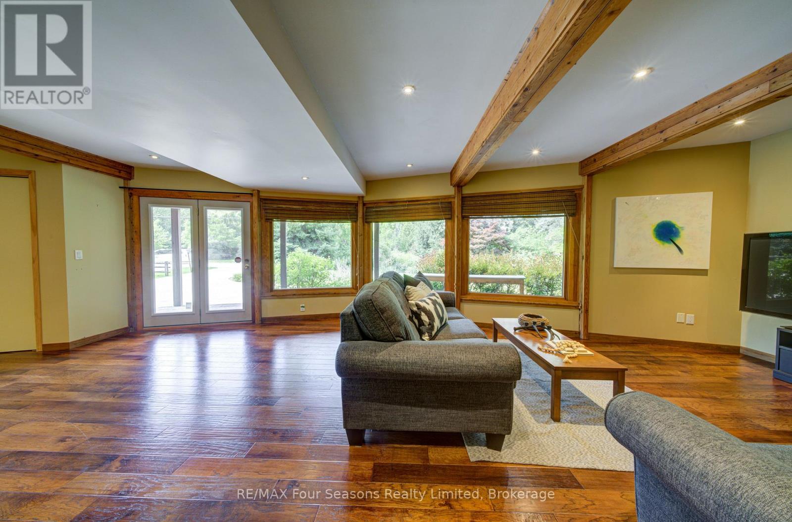 141 Jozo Weider Boulevard, Blue Mountains, Ontario  L9Y 0P7 - Photo 7 - X13683342