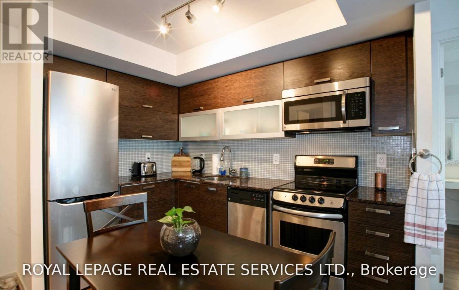 1917 W - 36 Lisgar Street, Toronto, Ontario  M6J 0C7 - Photo 13 - C13683232
