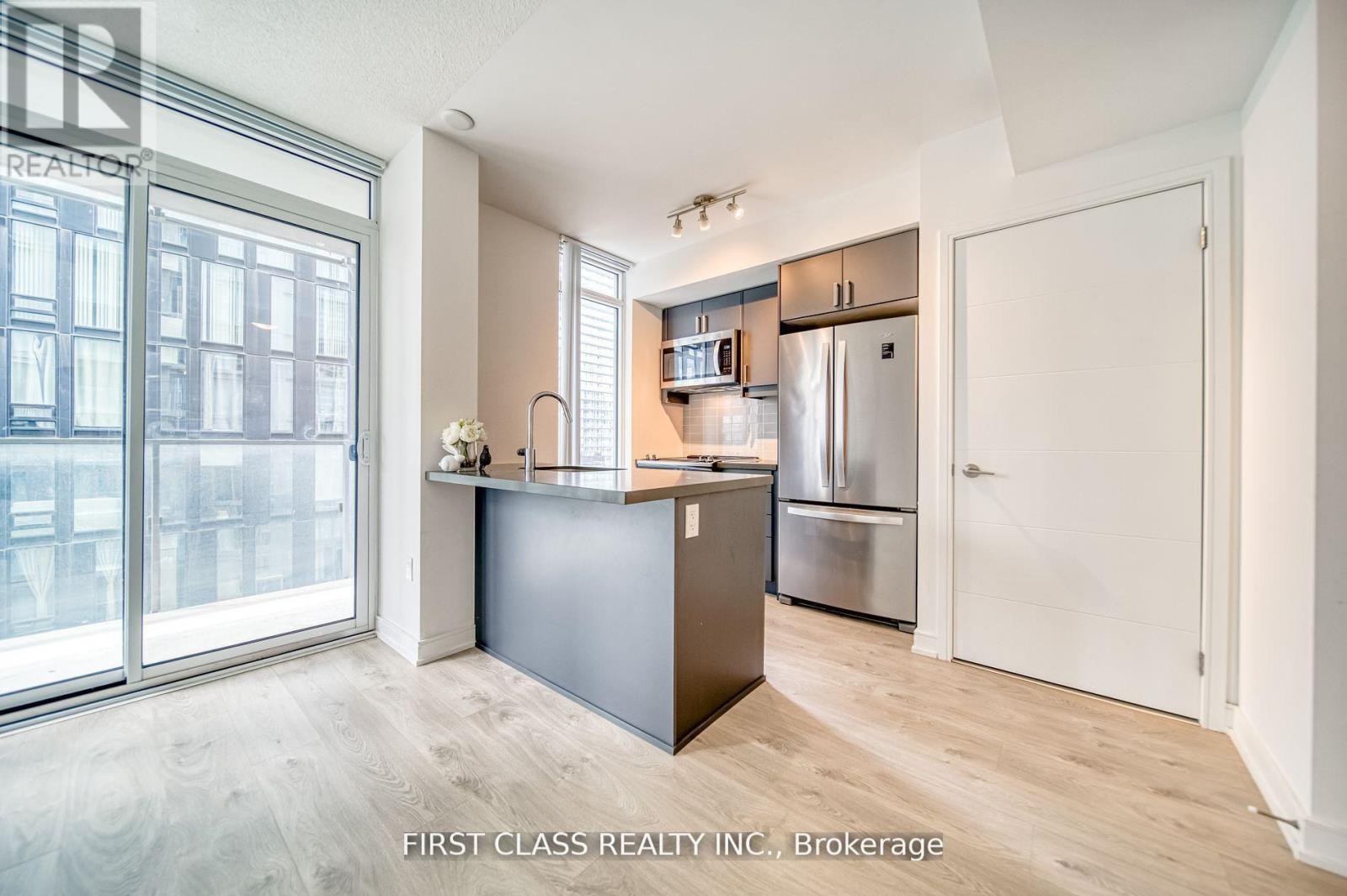 2601 - 50 Wellesley Street E, Toronto, Ontario  M4Y 1G2 - Photo 9 - C13683278