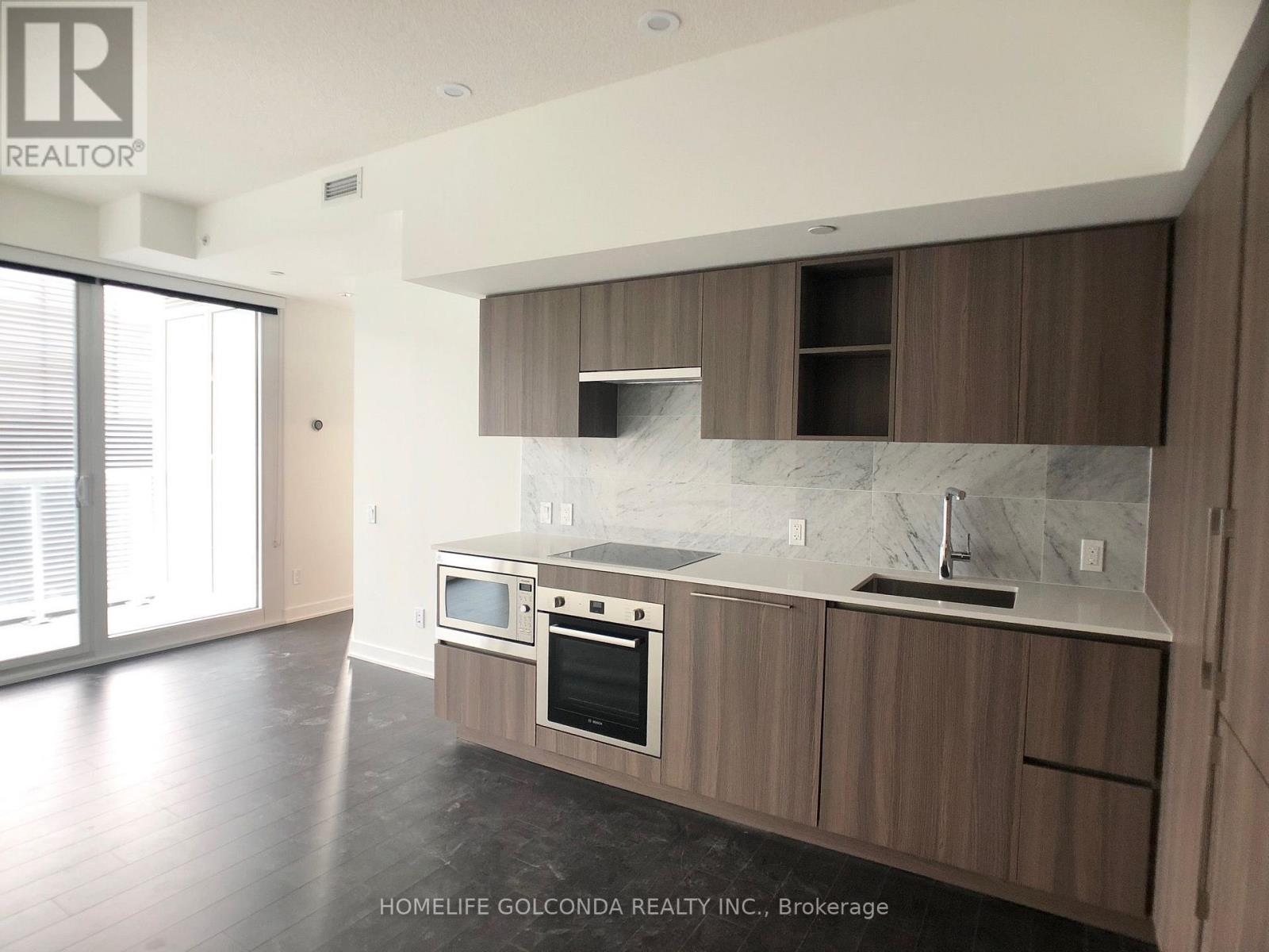 1202 - 17 Bathurst Street, Toronto, Ontario  M5V 1A5 - Photo 2 - C13683316