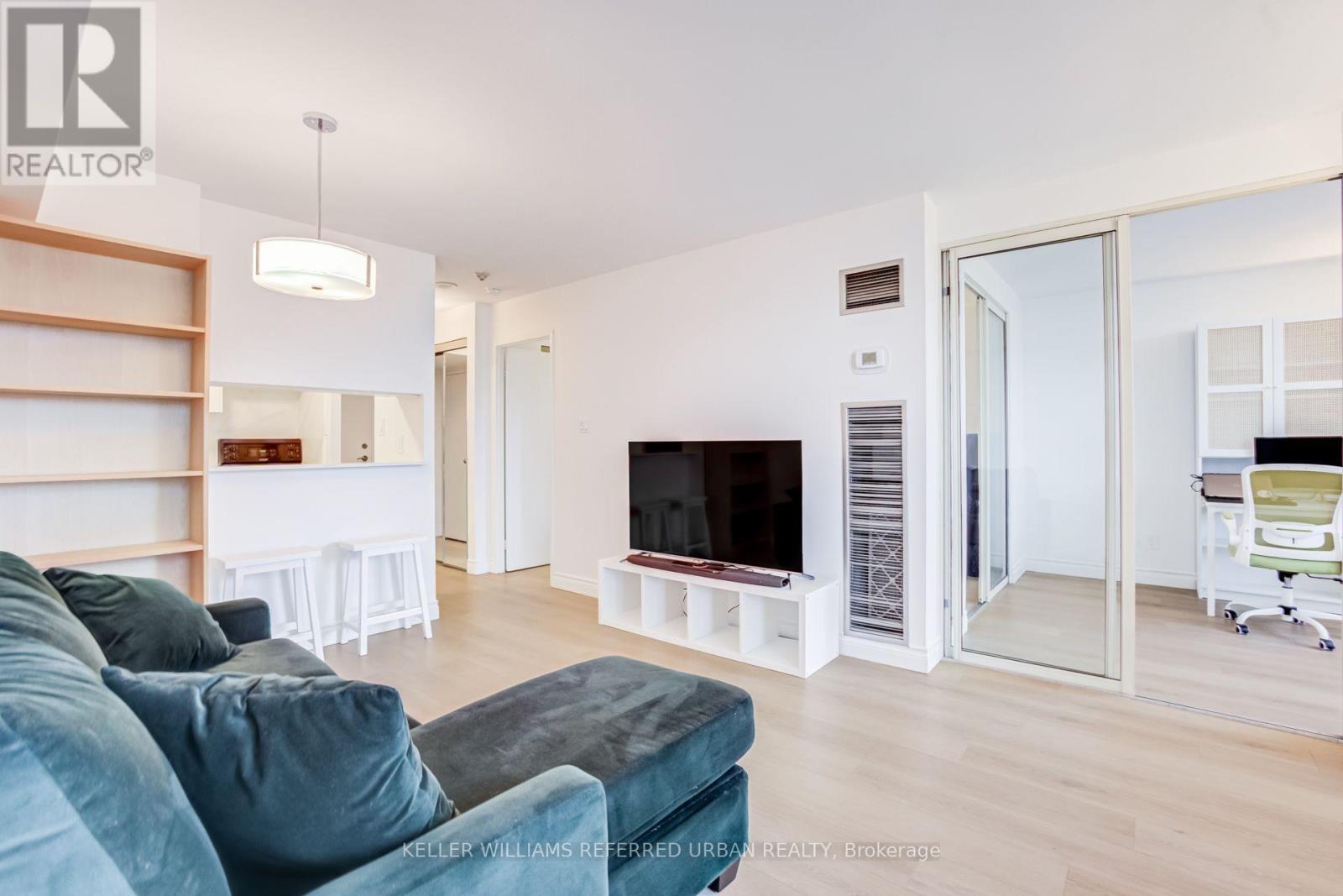 2602 - 633 Bay Street, Toronto, Ontario  M5G 2G4 - Photo 10 - C13683334