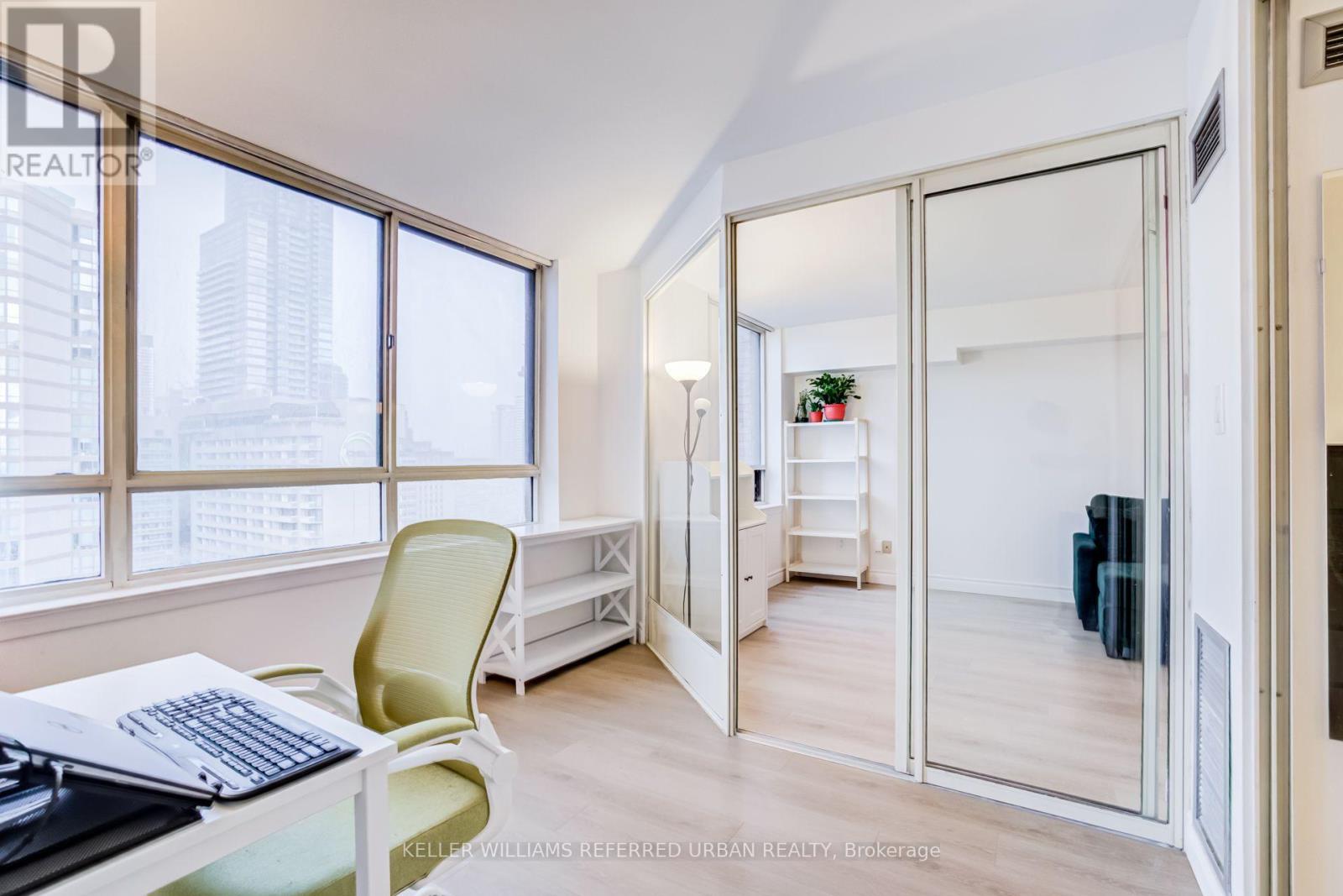 2602 - 633 Bay Street, Toronto, Ontario  M5G 2G4 - Photo 25 - C13683334