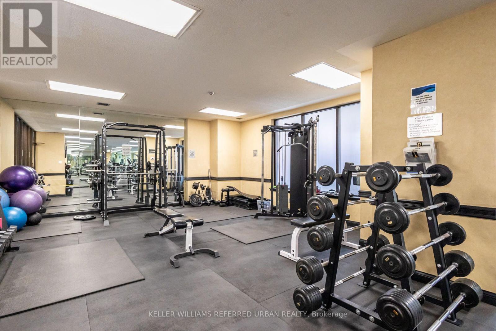 2602 - 633 Bay Street, Toronto, Ontario  M5G 2G4 - Photo 37 - C13683334