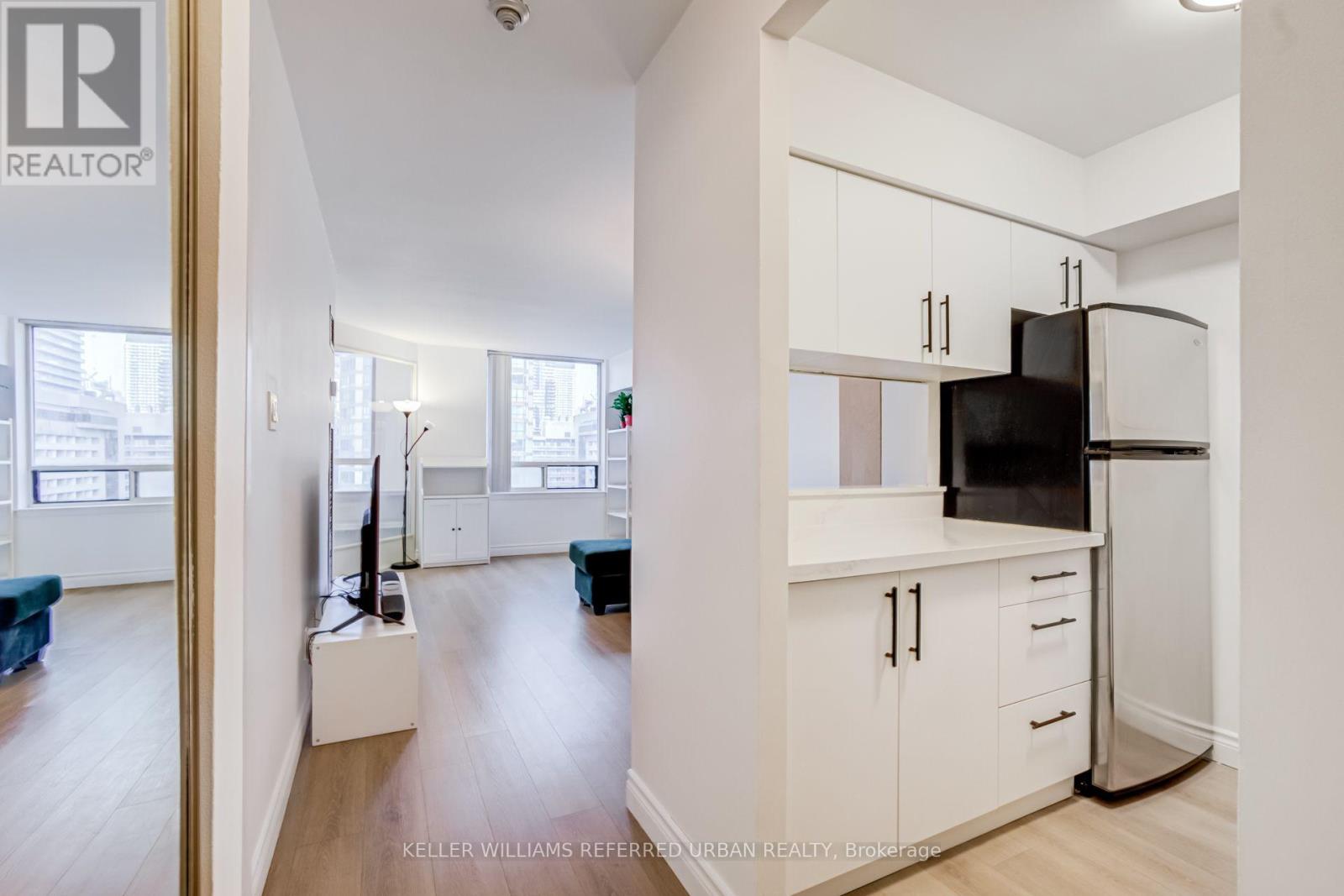 2602 - 633 Bay Street, Toronto, Ontario  M5G 2G4 - Photo 7 - C13683334