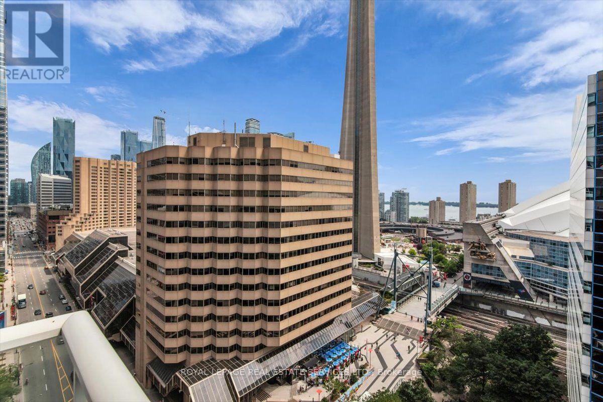 1711 - 300 Front Street, Toronto, Ontario  M5V 0E9 - Photo 20 - C13683350