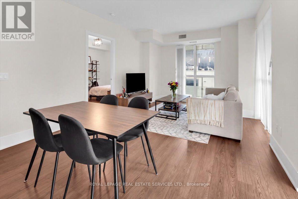 1711 - 300 Front Street, Toronto, Ontario  M5V 0E9 - Photo 6 - C13683350
