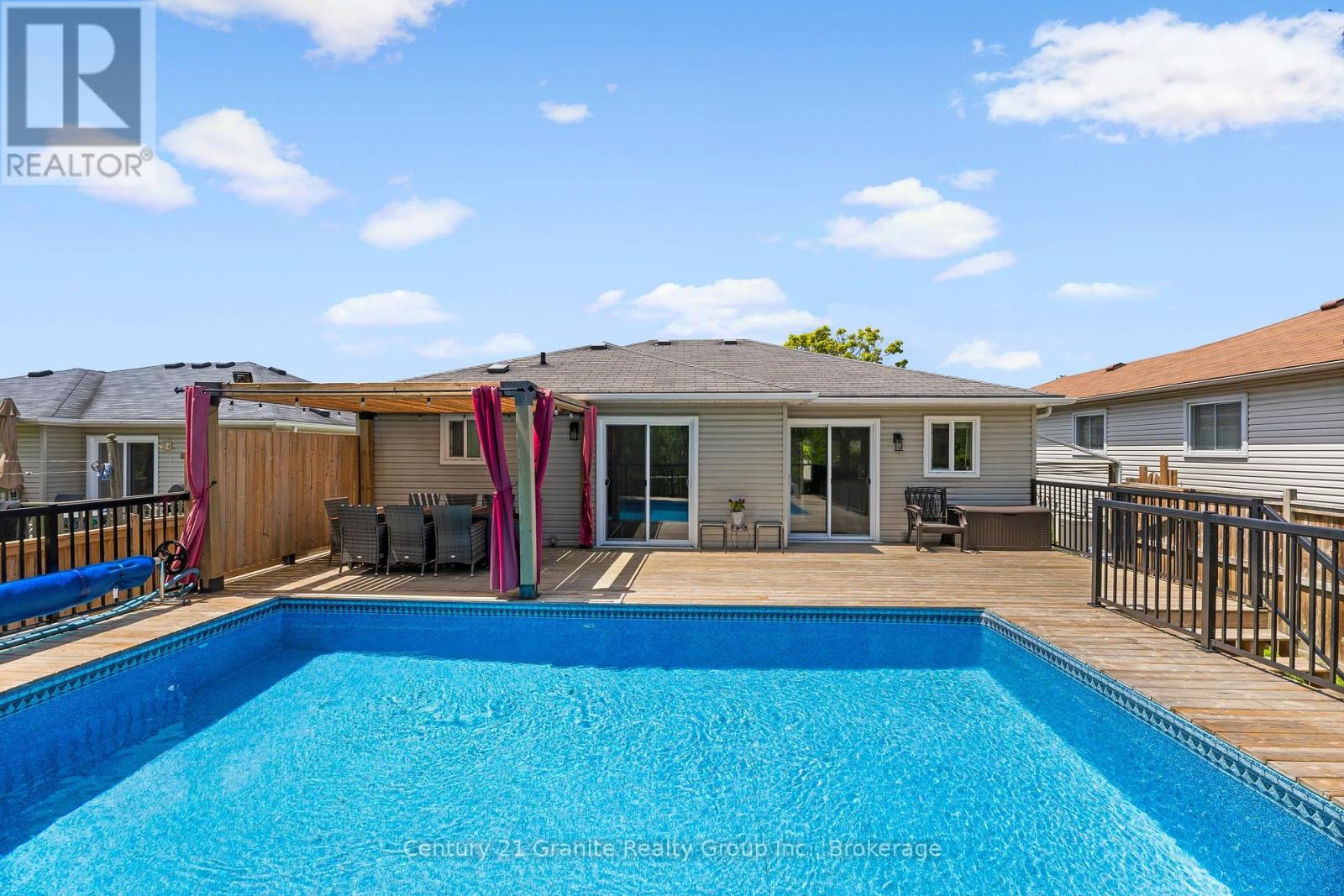692 Ewing Street, Cobourg, Ontario  K9A 5N8 - Photo 33 - X13683366