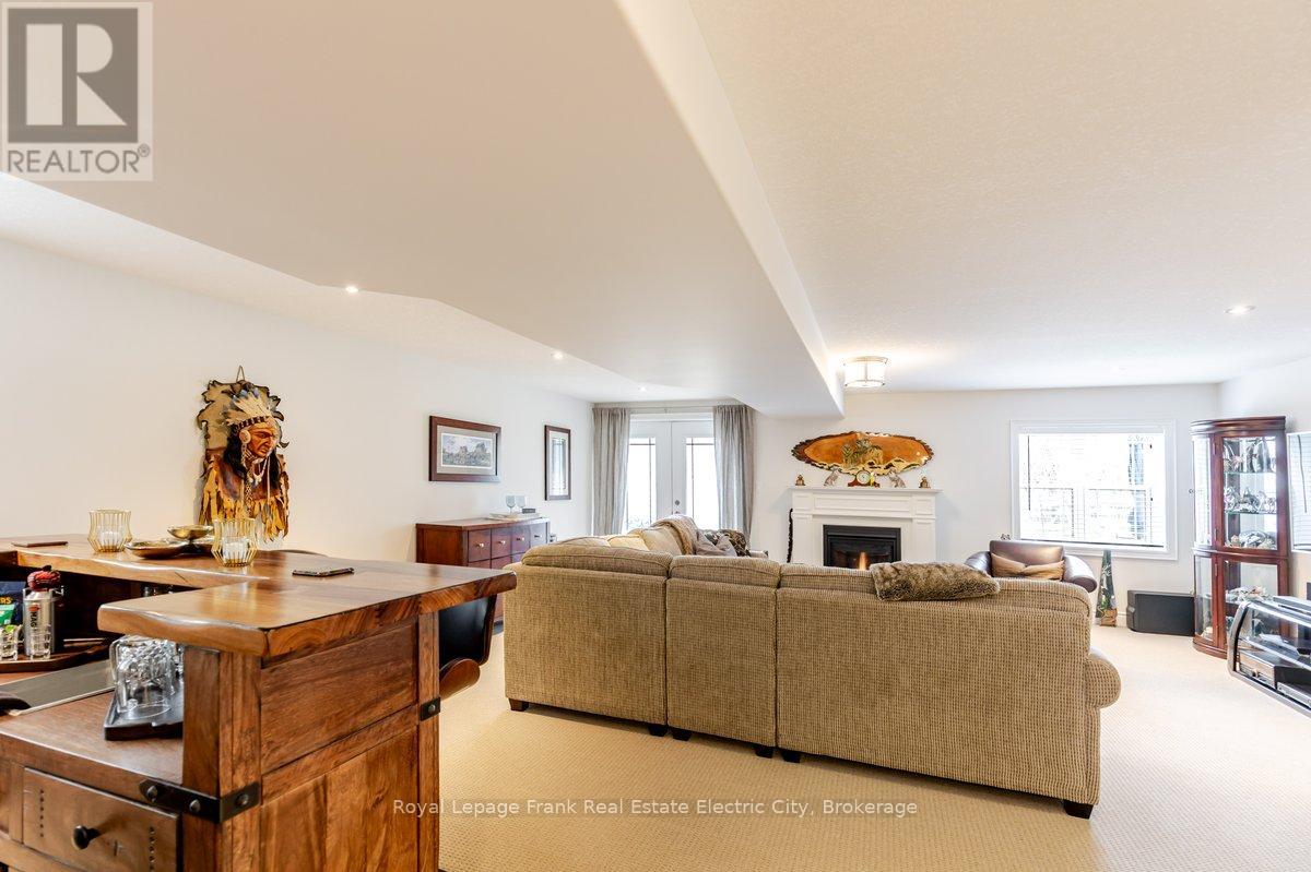 519 Grange Way, Peterborough, Ontario  K9H 0G4 - Photo 28 - X13683440