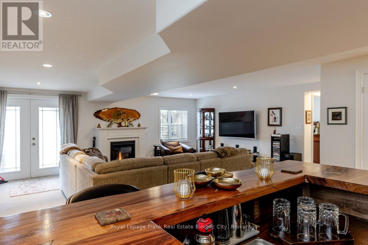 519 Grange Way, Peterborough, Ontario  K9H 0G4 - Photo 31 - X13683440