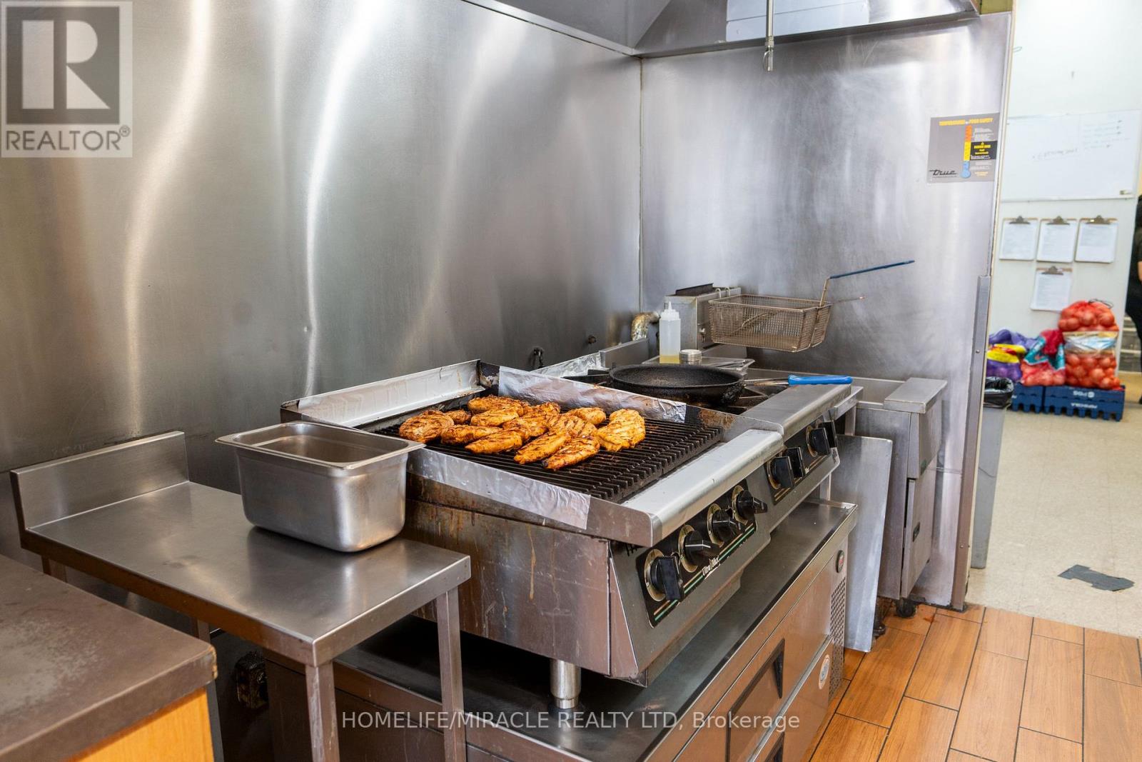 G-5 - 26 William Kitchen Road, Toronto, Ontario  M1P 5B7 - Photo 18 - E13683244