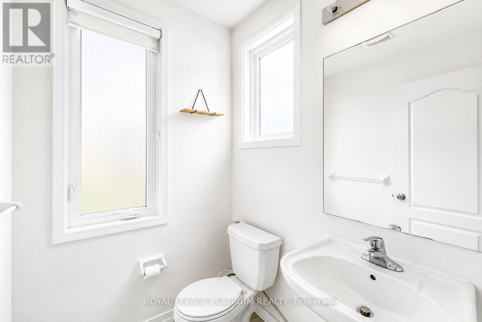 895 Kicking Horse Path, Oshawa, Ontario  L1J 0B4 - Photo 9 - E13683308